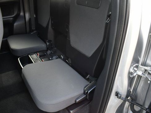 Used 2017 Toyota Tacoma TRD Sport w/ Premium & Technology Package image 22