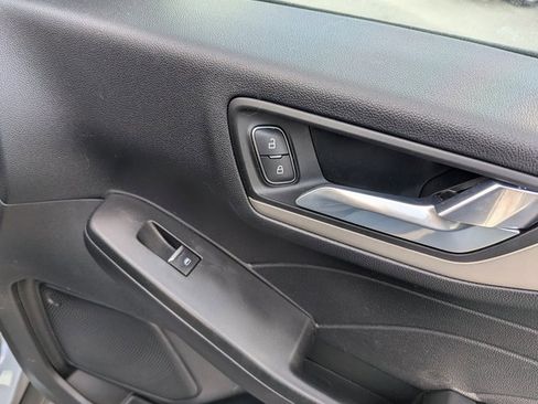 Used 2022 Ford Escape SEL image 37