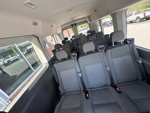 Used 2024 Ford Transit 350 XLT RWD image 10