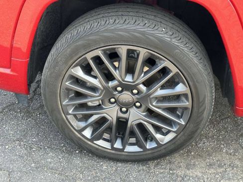 Used 2022 Jeep Compass Limited image 8