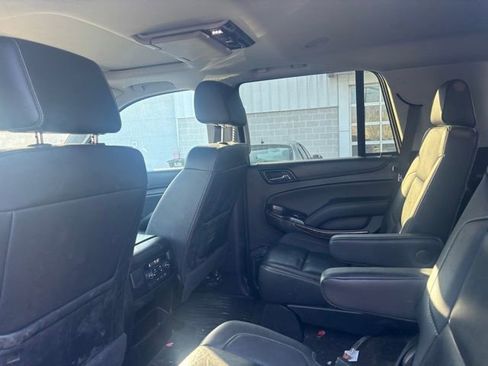 Used 2018 Chevrolet Tahoe LT w/ LT Signature Package image 8