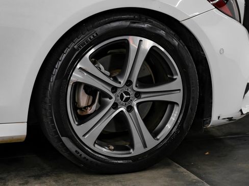 Used 2018 Mercedes-Benz E 300 w/ Premium 1 Package image 64