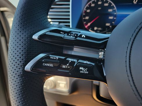 New 2026 Mercedes-Benz GLS 580 4MATIC image 24