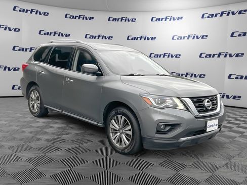 Used 2020 Nissan Pathfinder SL AWD/4WD image 8