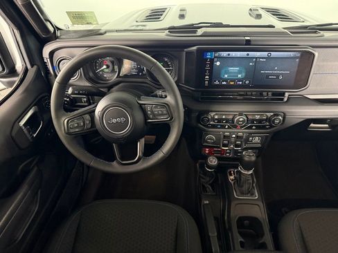 Certified 2025 Jeep Wrangler Unlimited Rubicon 4xe w/ Convenience Group image 34