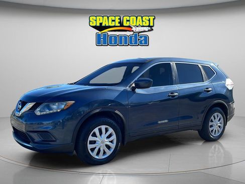 Used 2016 Nissan Rogue S w/ S Family Package image 7