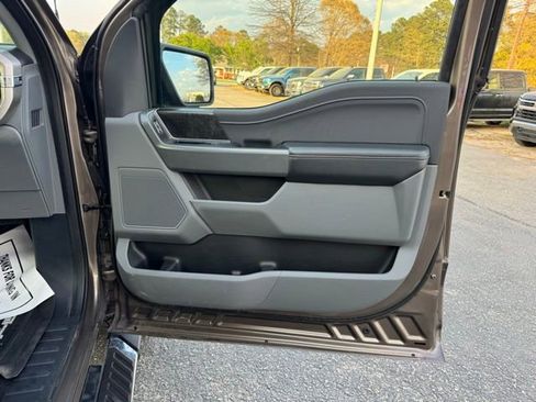 Used 2021 Ford F150 XLT w/ Equipment Group 302A High image 10