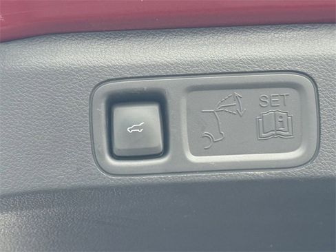 Certified 2022 Ford Expedition XLT image 29