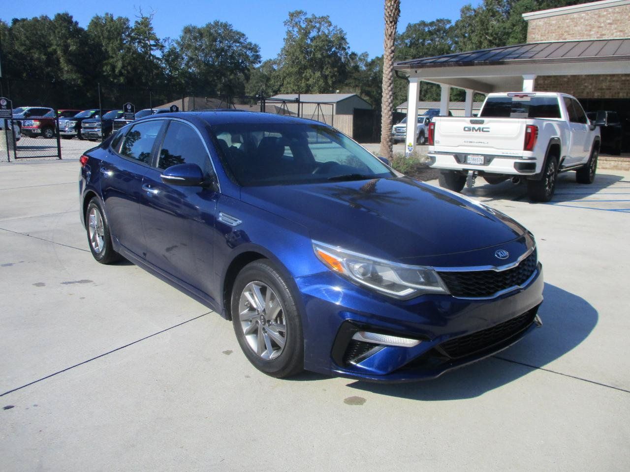 Used 2019 Kia Optima LX FWD image 4