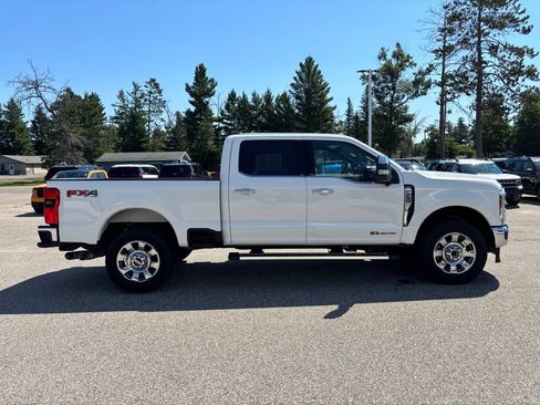 Used 2025 Ford F250 Lariat w/ Chrome Package AWD/4WD image 2