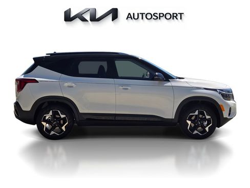 New 2026 Kia Seltos S FWD image 7