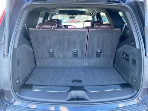 Certified 2022 Cadillac Escalade Premium Luxury Platinum image 23