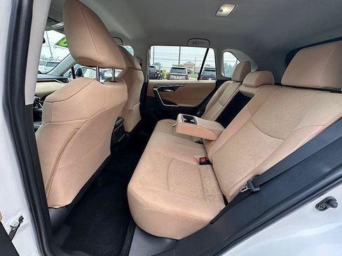 Certified 2025 Toyota RAV4 XLE AWD/4WD image 16