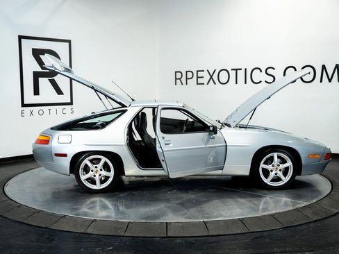 Used 1991 Porsche 928 S4 image 17