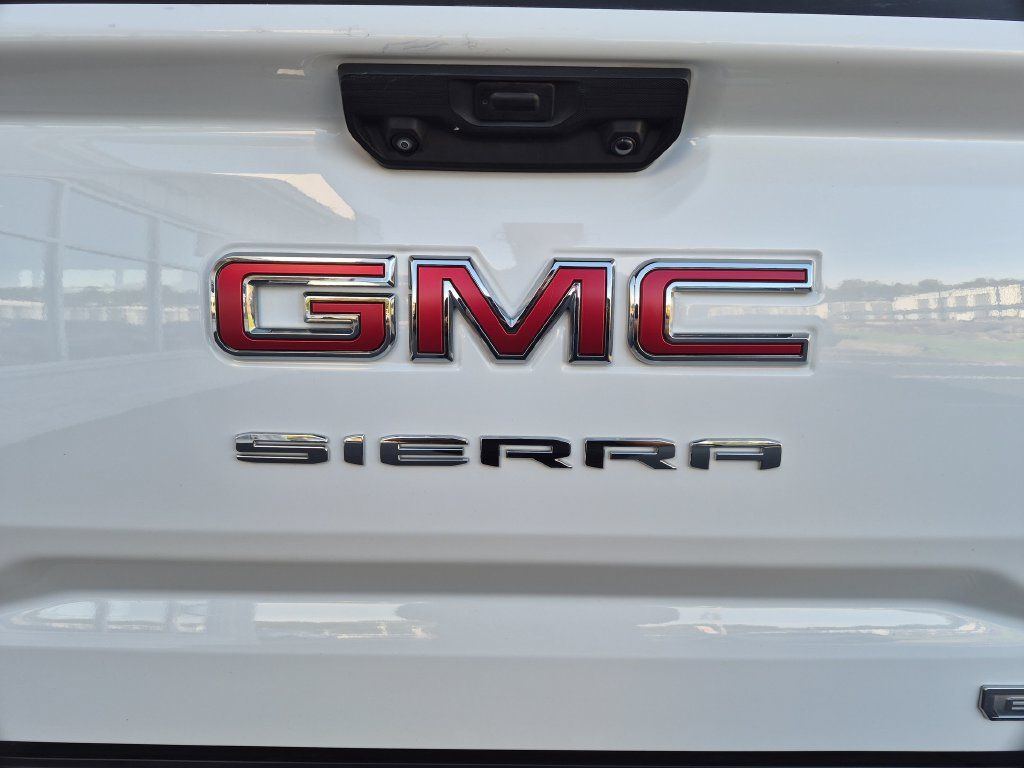 Used 2023 GMC Sierra 1500 Elevation AWD/4WD image 11