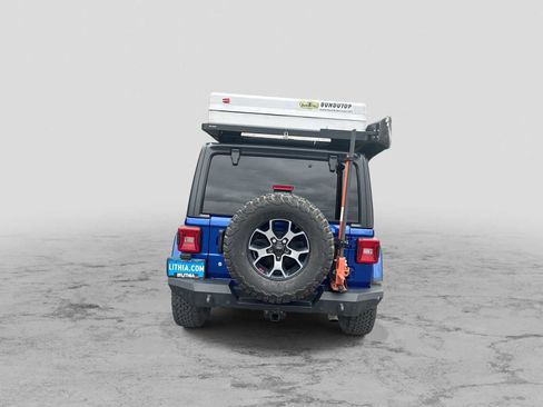 Certified 2018 Jeep Wrangler Unlimited Rubicon AWD/4WD image 7