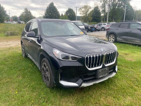 Used 2025 BMW X1 xDrive28i w/ Technology Package AWD/4WD image 1