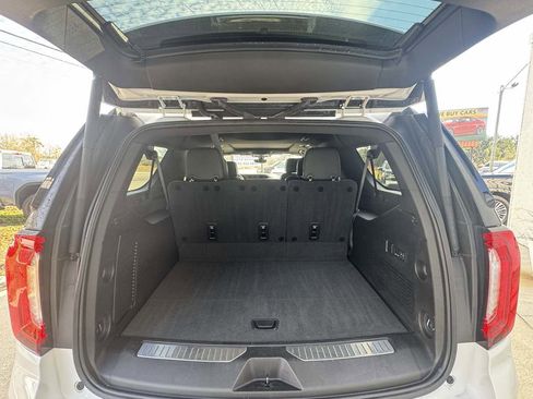 Used 2021 GMC Yukon XL Denali image 23