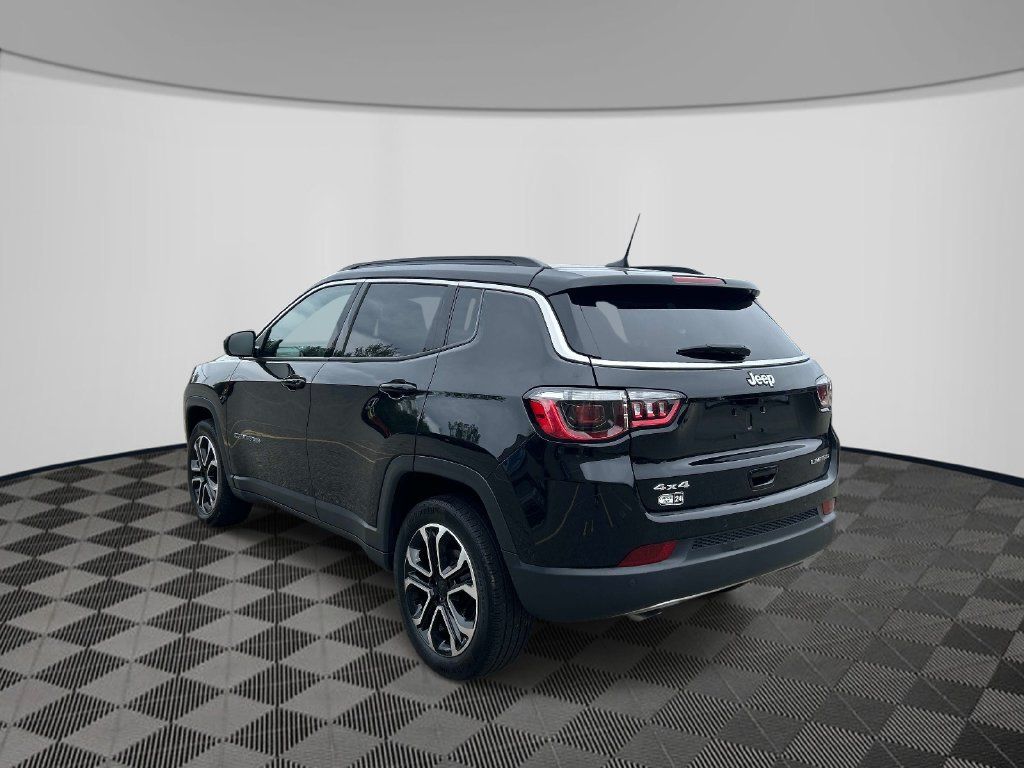 Certified 2023 Jeep Compass Limited w/ Sun and Sound Group AWD/4WD image 3