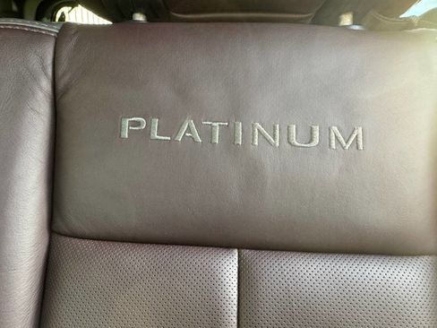 Used 2016 Ford Expedition EL Platinum image 7