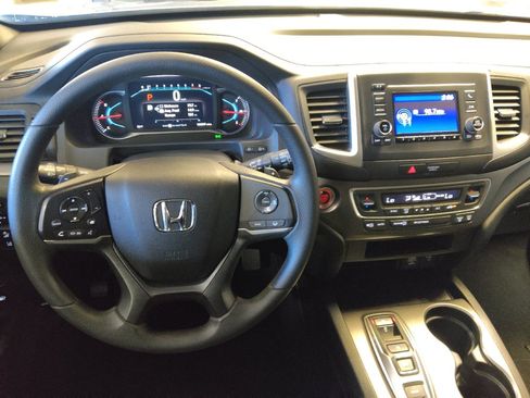 Used 2019 Honda Passport Sport image 22