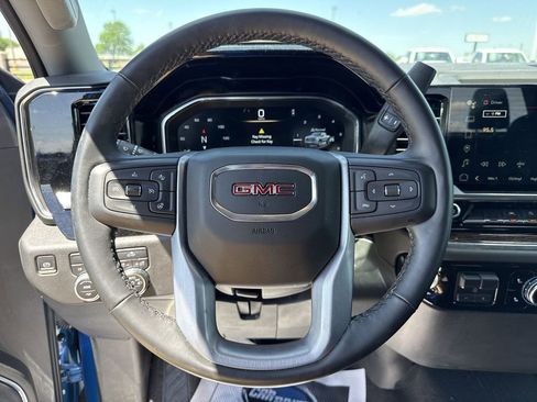 Used 2023 GMC Sierra 1500 Elevation w/ LPO, Elevation Black Package AWD/4WD image 23