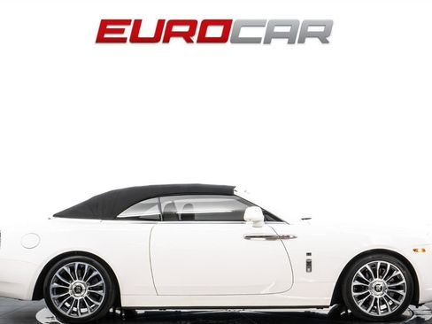 Used 2018 Rolls-Royce Dawn image 7
