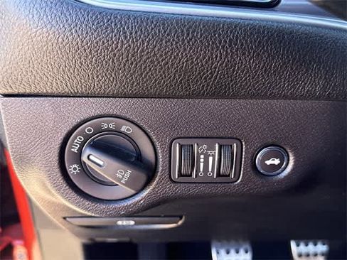 Used 2019 Dodge Challenger R/T Scat Pack w/ Dynamics Package image 26