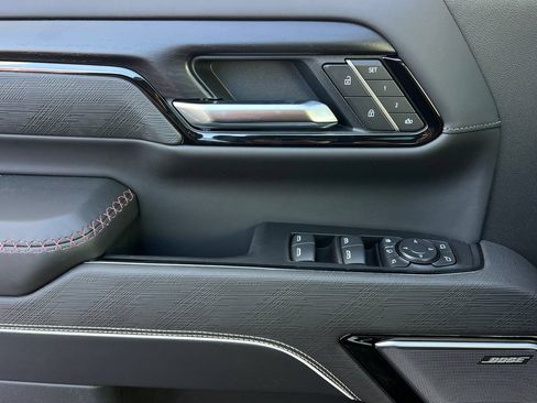 New 2026 GMC Sierra 2500 AT4X w/ AT4X AEV Edition AWD/4WD image 8