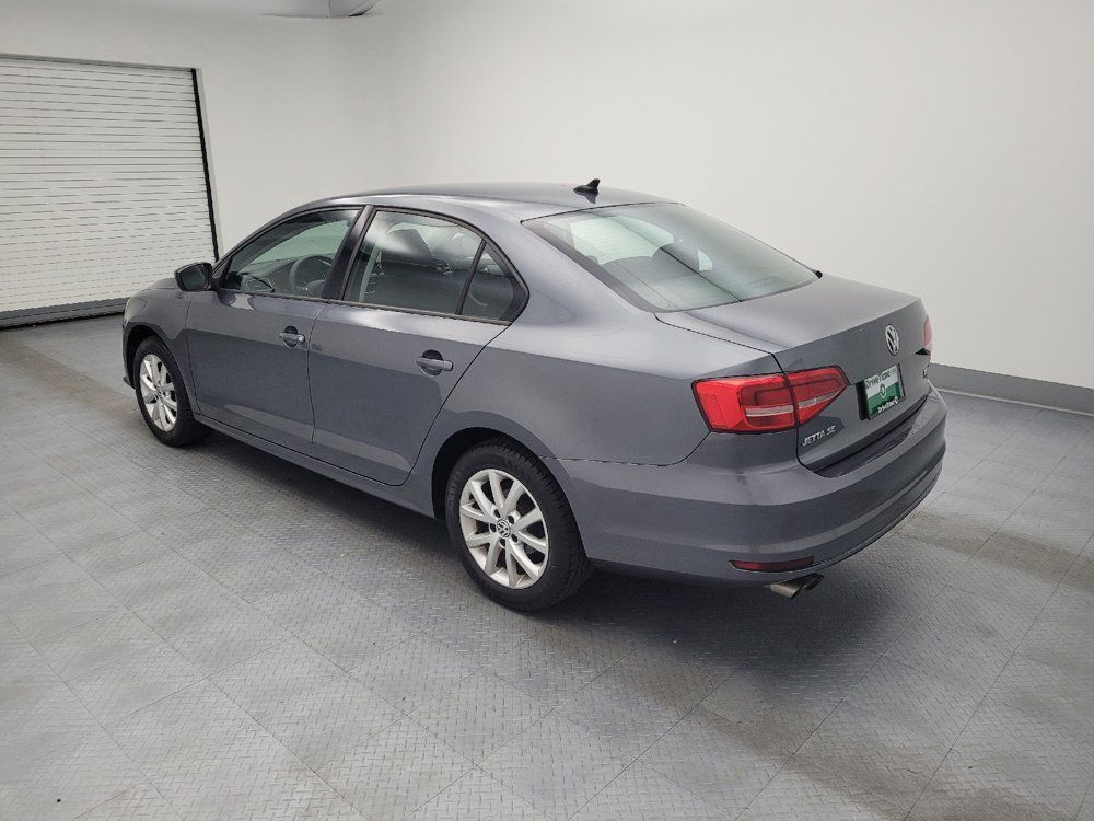 Used 2015 Volkswagen Jetta SE FWD image 3