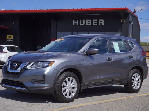 Used 2020 Nissan Rogue S AWD/4WD image 1