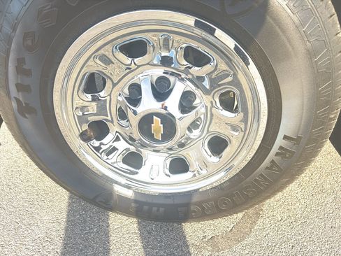 Used 2015 Chevrolet Silverado 3500 W/T image 27