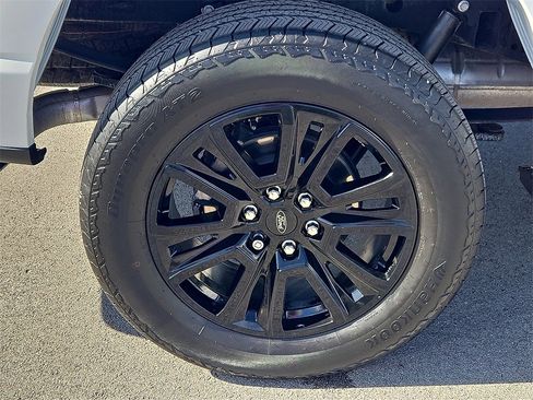 Used 2024 Ford F150 Platinum w/ Equipment Group 702A High image 7