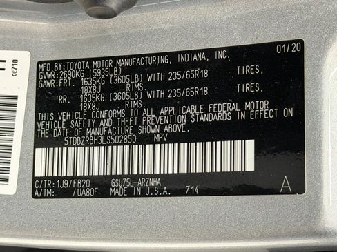 Used 2020 Toyota Highlander LE AWD/4WD image 20
