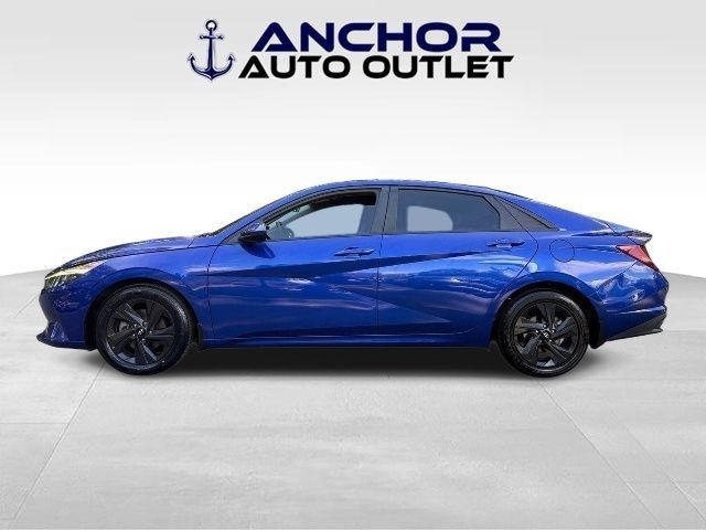 Used 2021 Hyundai Elantra SEL FWD image 5
