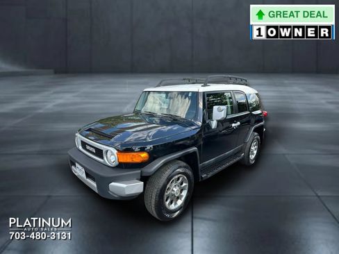 Used 2012 Toyota FJ Cruiser 4WD w/ Upgrade Pkg image 5