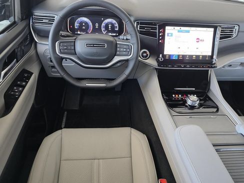New 2026 Jeep Grand Wagoneer 2WD w/ Premium Group I image 12