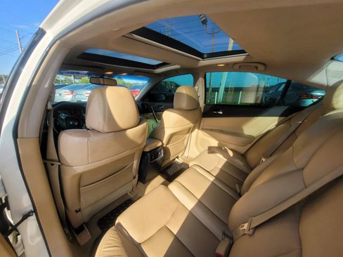 Used 2011 Nissan Maxima 3.5 SV w/ Premium Pkg FWD image 11