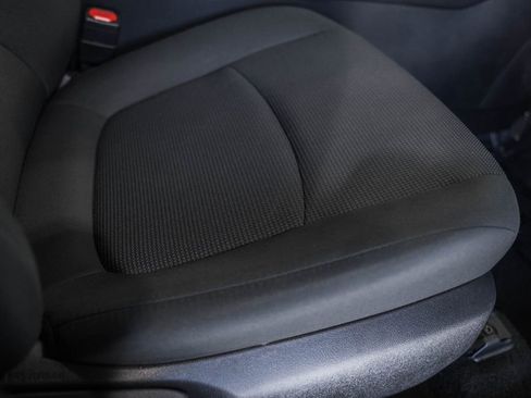 Used 2024 Toyota RAV4 LE image 33