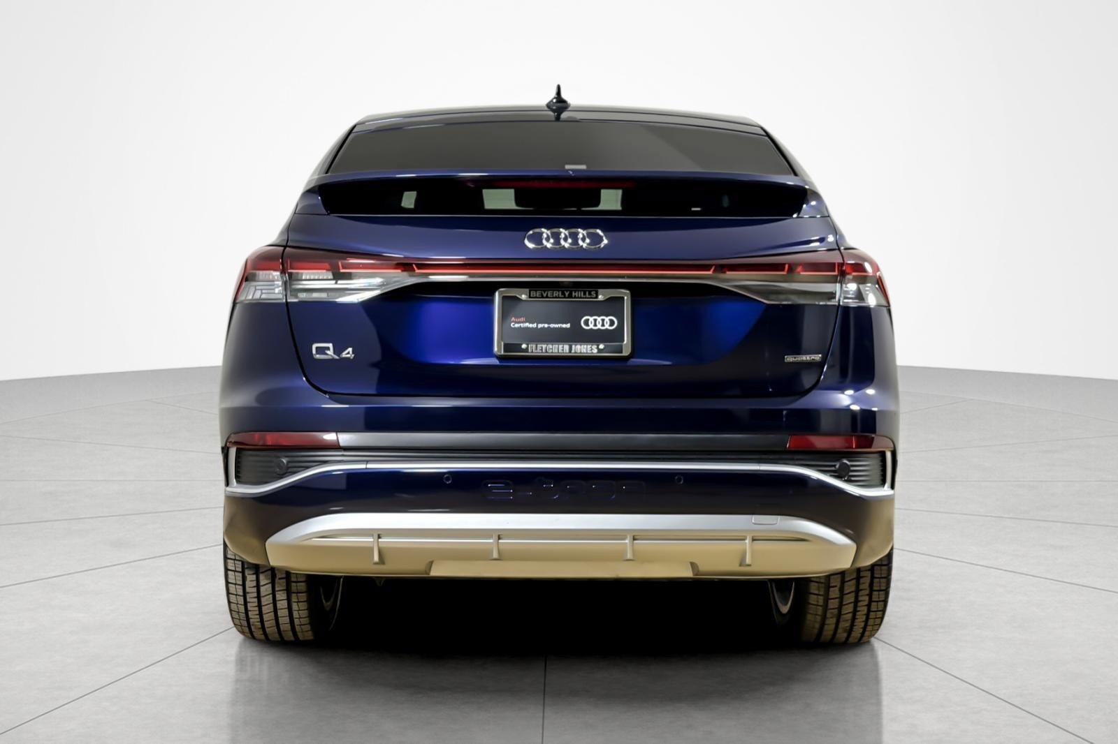 Certified 2023 Audi Q4 e-tron Premium w/ Convenience Package AWD/4WD image 4