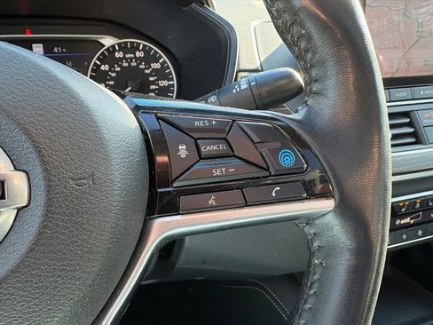 Used 2020 Nissan Altima 2.5 Platinum image 16