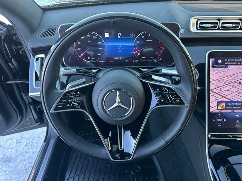 Used 2025 Mercedes-Benz S 500 4MATIC image 32