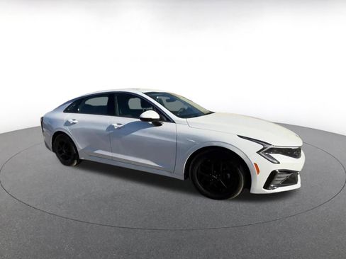 Used 2025 Kia K5 LXS image 2