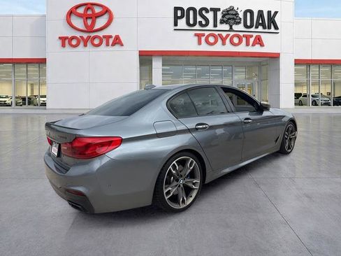 Used 2018 BMW M550i xDrive image 5