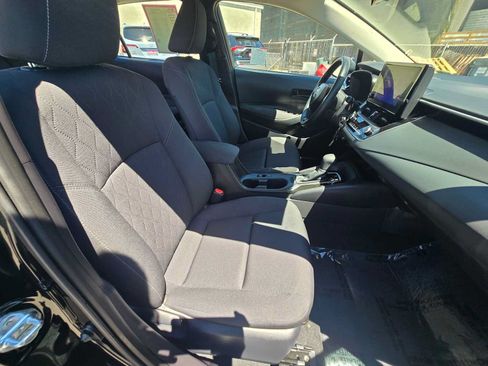Used 2026 Toyota Corolla LE FWD image 10