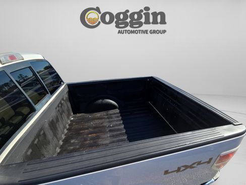 Used 2014 Ford F150 Lariat w/ Equipment Group 502A Luxury image 18