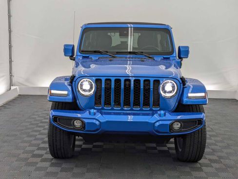 Used 2023 Jeep Wrangler Unlimited Sahara image 9