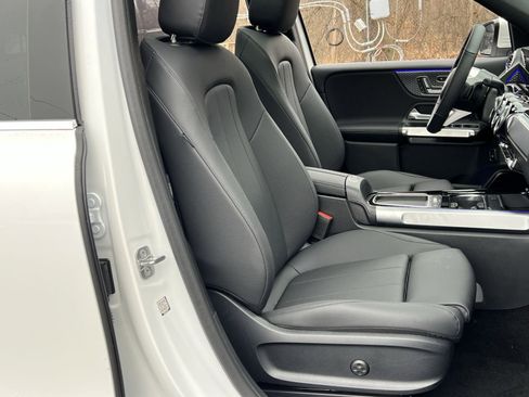 New 2026 Mercedes-Benz GLB 250 4MATIC image 26