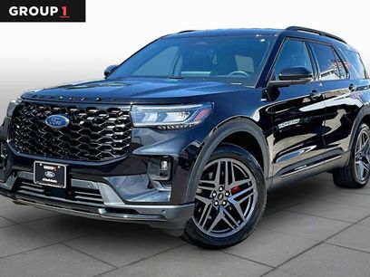 Used 2025 Ford Explorer ST-Line w/ Premium Package