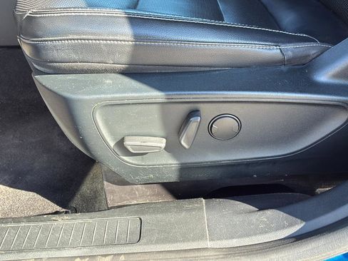 Used 2020 Ford Escape SEL FWD image 13